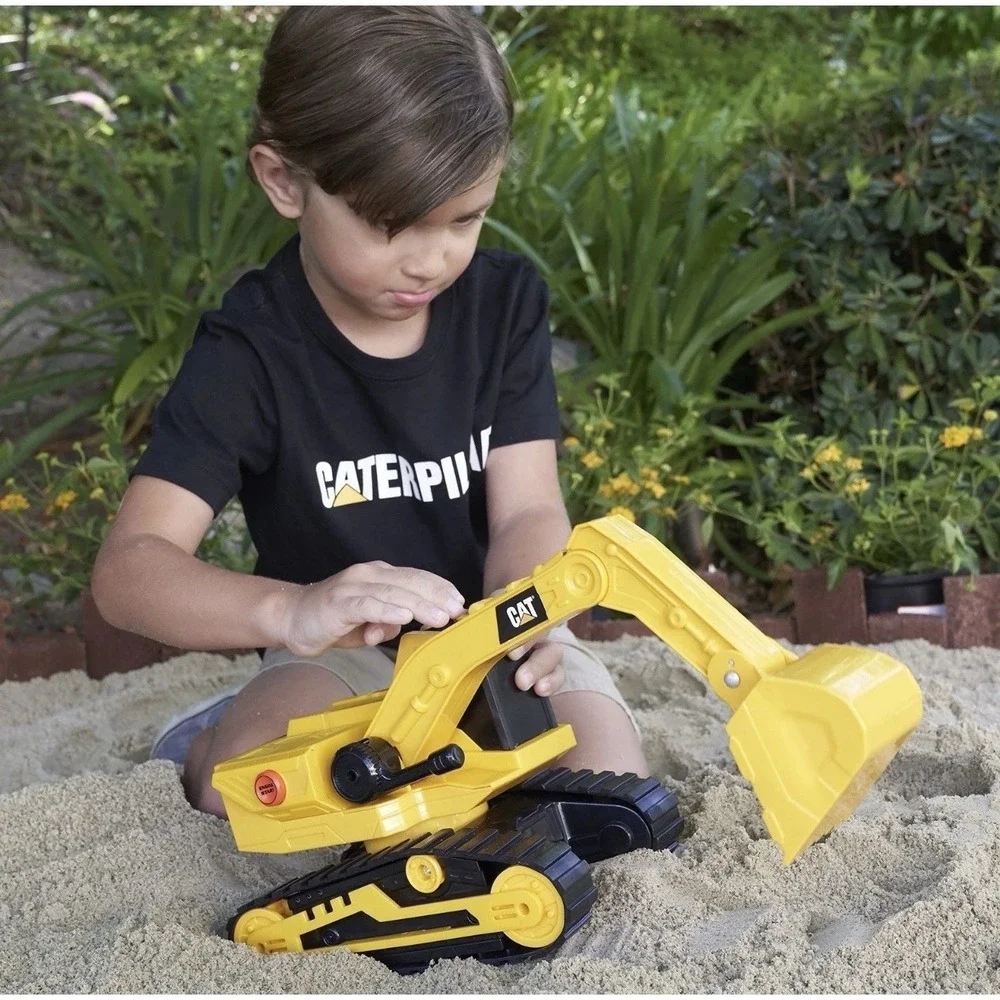 Cat Construction Power Haulers Excavator - Motion Drive‎ Technology and Lights &